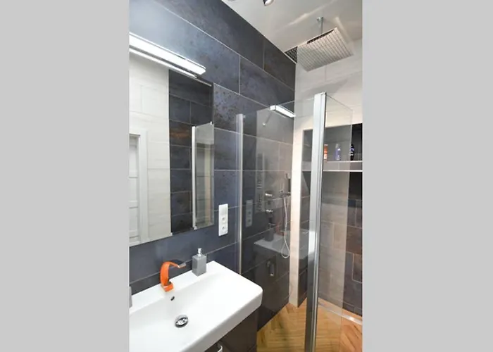 Brandly New Andel Apartment *